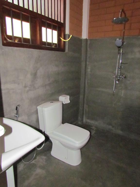 Eco Square Resort Mirissa Quarto foto